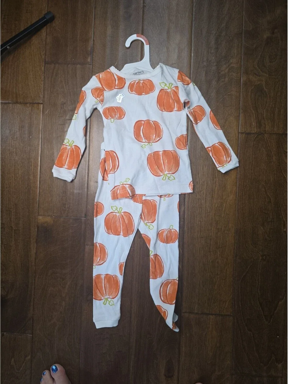 18m brand new fall pumpkin patch.Halloween pajamas from carter's item 79G8